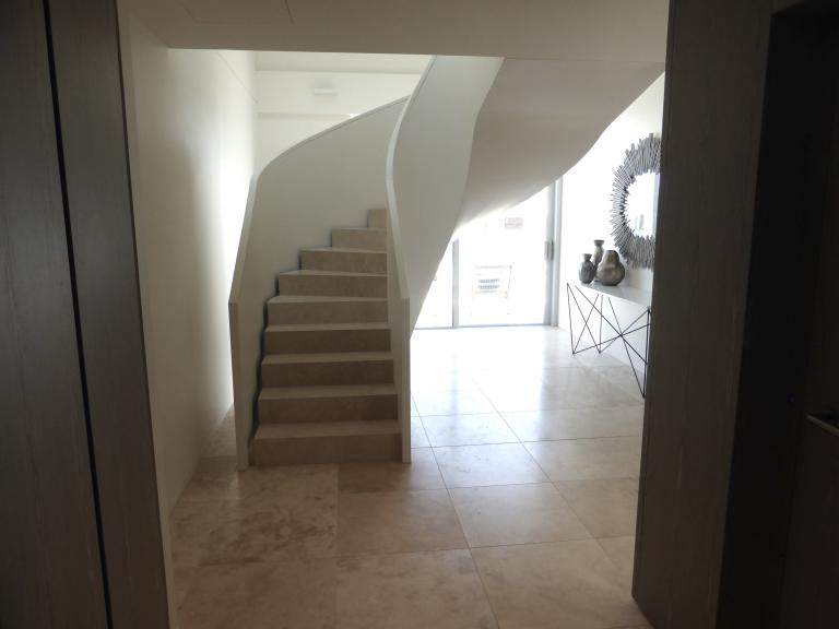 Nasteski Bondi Pacific Penthouse 06_entry_before_Stephen Varady Photo ©